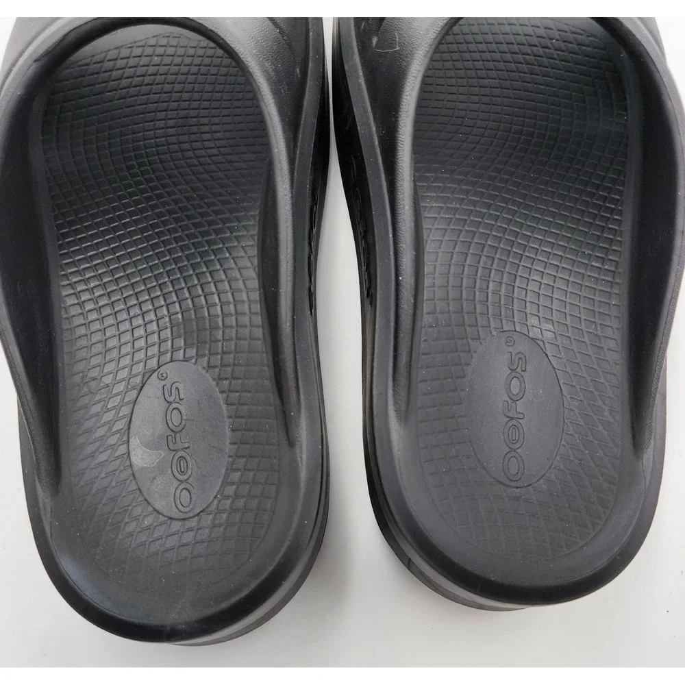 Oofos OOmega OOahh Womens 9 Slide‎ Core Black Casual Slip On Recovery Sandal